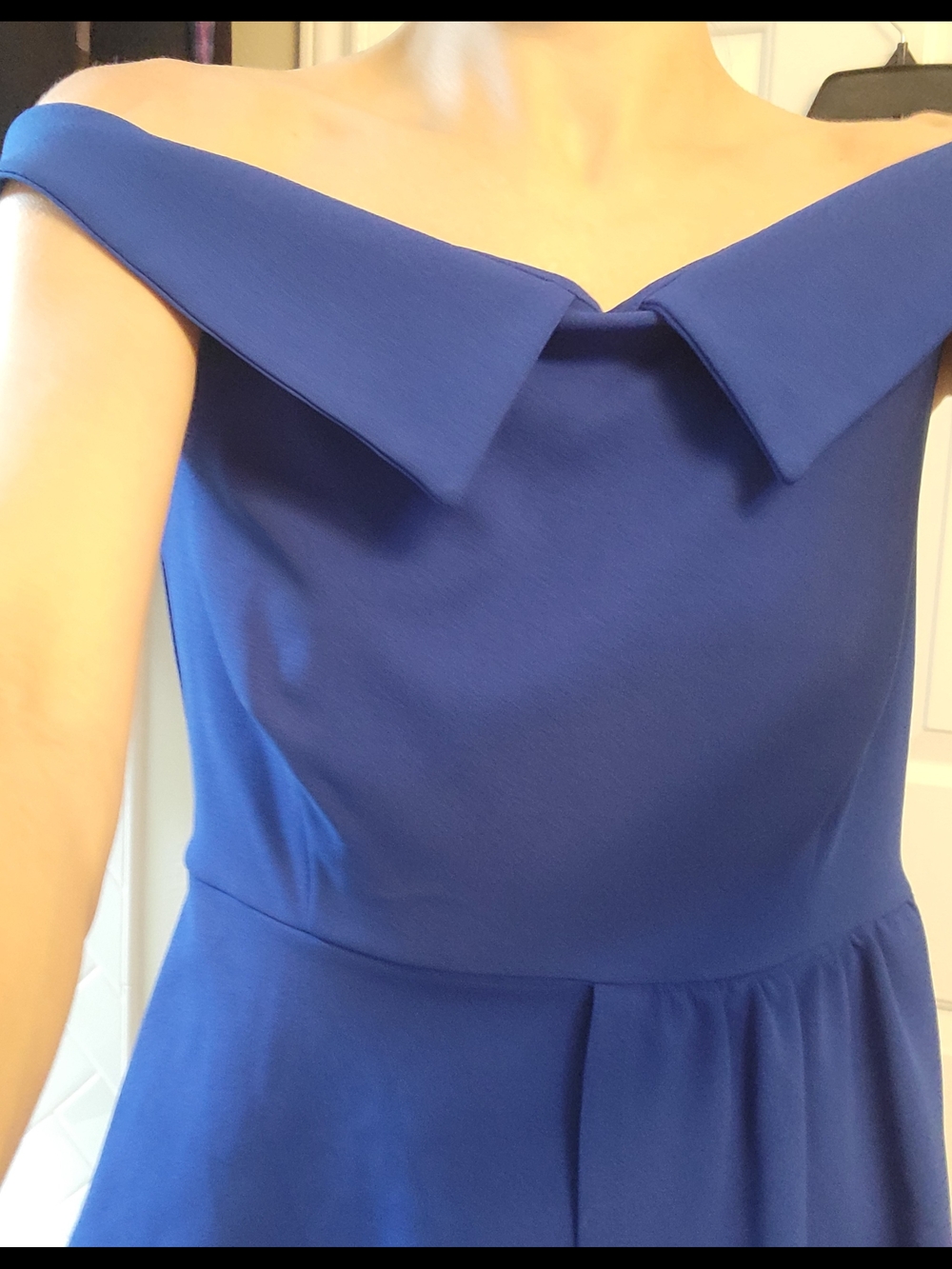 New York & Companys 7th Avenue Design Studio Small Blue Asymmetrical Top